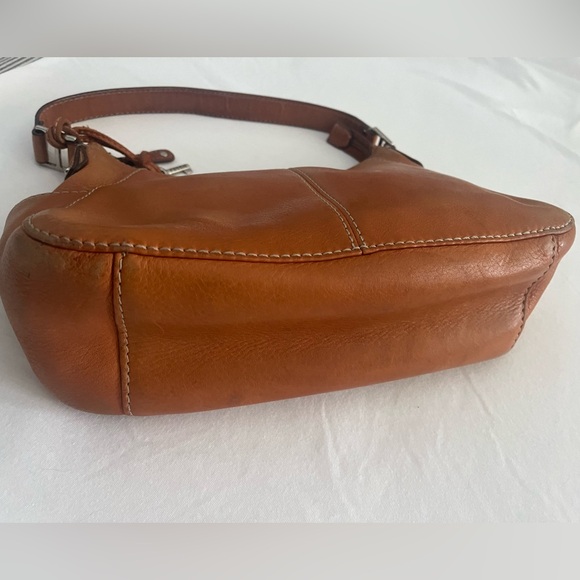 Fossil Leather Purse. 11” by 8” - Picture 10 of 14